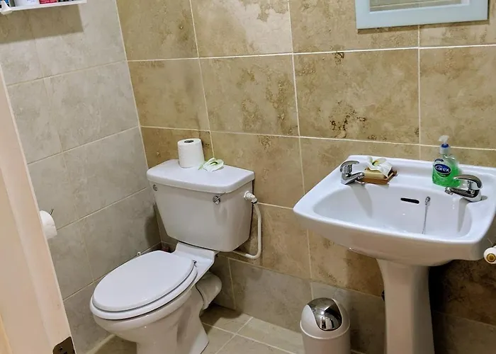 2 Bedrooms Georgian In The Hearth Of The Appartement