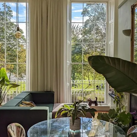 2 Bedrooms Georgian In The Heart Of The 公寓 都柏林